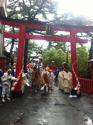 夏山開山祭の様子＜小御嶽神社＞